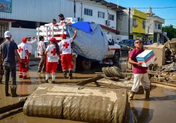 Cruz Roja recibe donativos para damnificados por lluvias en Veracruz