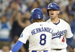 LA Dodgers dan la vuelta a Cincinnati Reds y van a la Serie Divisional