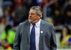 Miguel Herrera es despedido de la Federación Costarricense de Fútbol