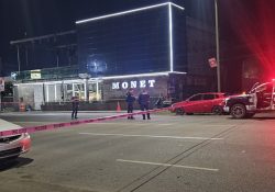 Calles bloqueadas y vehículos quemados en Michoacán