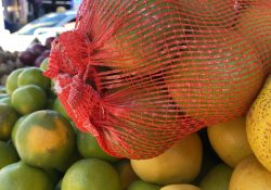 Comerciantes de fruta en Guaymas buscan mantener precios accesibles esta temporada