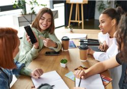 La Generación Z redefine lo que significa trabajar: buscan sentido, bienestar y propósito más allá del salario