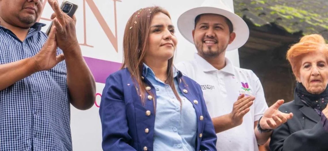 Grecia Quiroz, viuda de Manzo, rinde protesta como alcaldesa de Uruapan