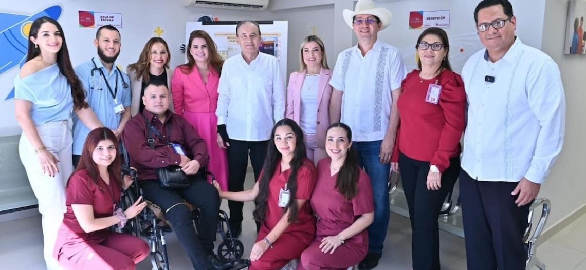 Gobernador refuerza salud de familias del sur con equipamiento de la UEN