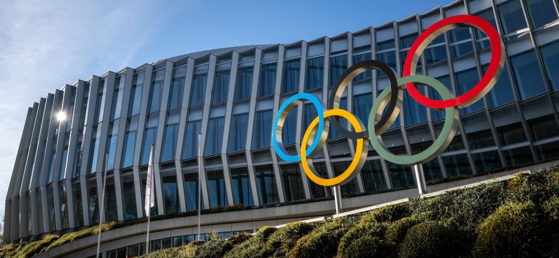 El Comité Olímpico Internacional abre la puerta al regreso de Rusia y Bielorrusia