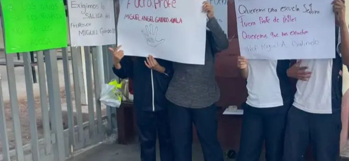 Detienen a maestro de secundaria en Guaymas por presunta agresión sexual contra alumnas