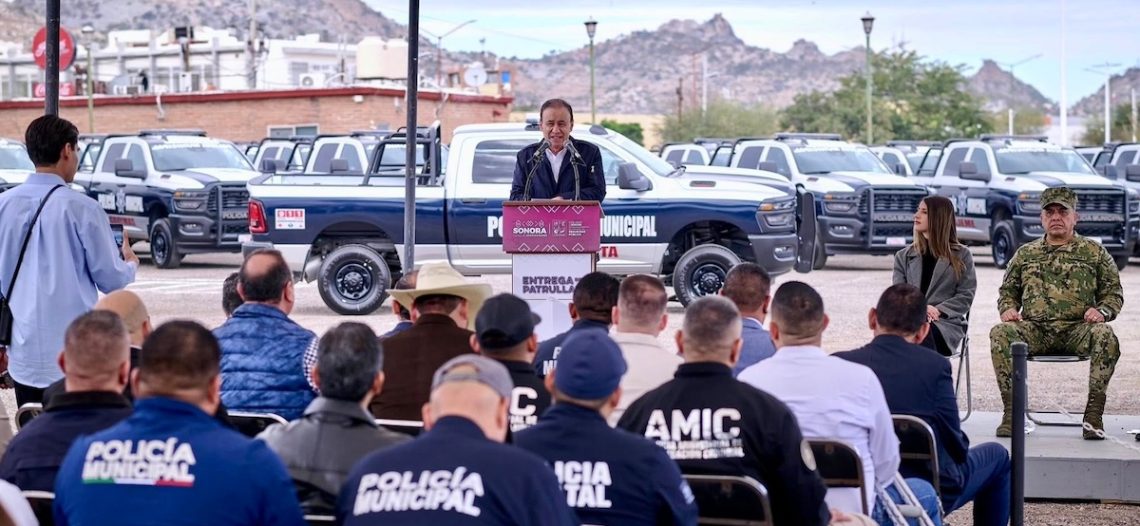 Gobernador Alfonso Durazo amplía la fuerza policial en 21 municipios