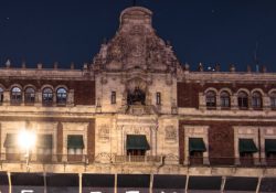 Reservan por cinco años el costo de seguridad en Palacio Nacional