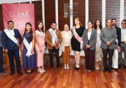 Presentan a candidatos y candidatas al reinado carnavalero