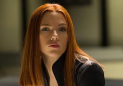 De Marvel a DC; Scarlett Johansson negocia unirse a secuela de ‘The Batman’