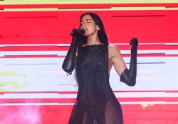 Dua Lipa canta ‘Bésame mucho’ en su primer concierto en la CDMX