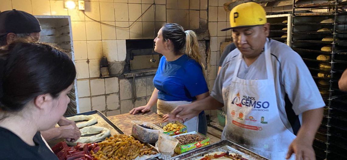 Rosca de Reyes de La Flor de Sinaloa, una tradición en Guaymas