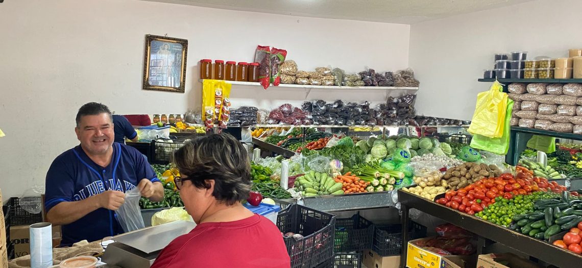 Mantendrán precios de frutas y verduras durante 2026, aseguran comerciantes de Guaymas