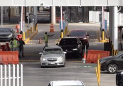 Regularización de vehículos extranjeros solo será por agencia aduanal en frontera