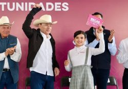 Entregan infraestructura hídrica y becas educativas a municipios del centro