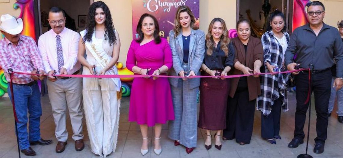 Ayuntamiento de Guaymas inaugura exposición “Bastones carnestolendos”
