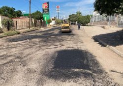 Empalme avanza en movilidad con trabajos de bacheo y pavimentación