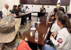 FGJE Sonora y Madres Buscadoras acuerdan avances tras bloqueo carretero