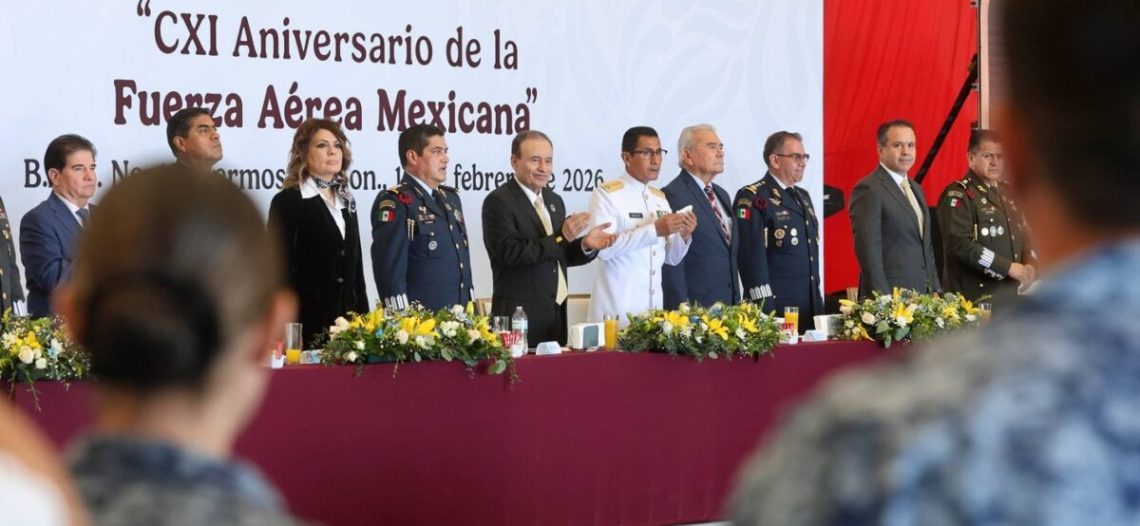 Encabeza Gobernador Durazo el 111 aniversario de la Fuerza Aérea Mexicana