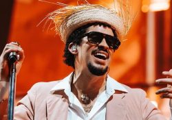 Bad Bunny rompe récord y supera 100 millones de oyentes en Spotify