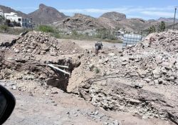 Denuncian bloqueo y mala ejecución de obra en carretera de San Carlos