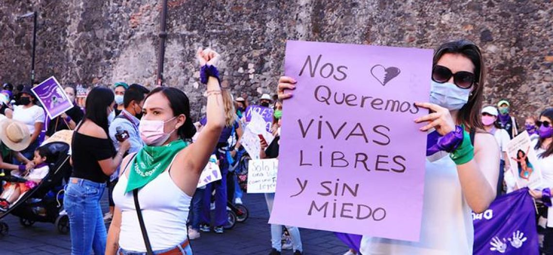 Gobierno federal pide a estados no criminalizar marchas del 8M y priorizar el diálogo