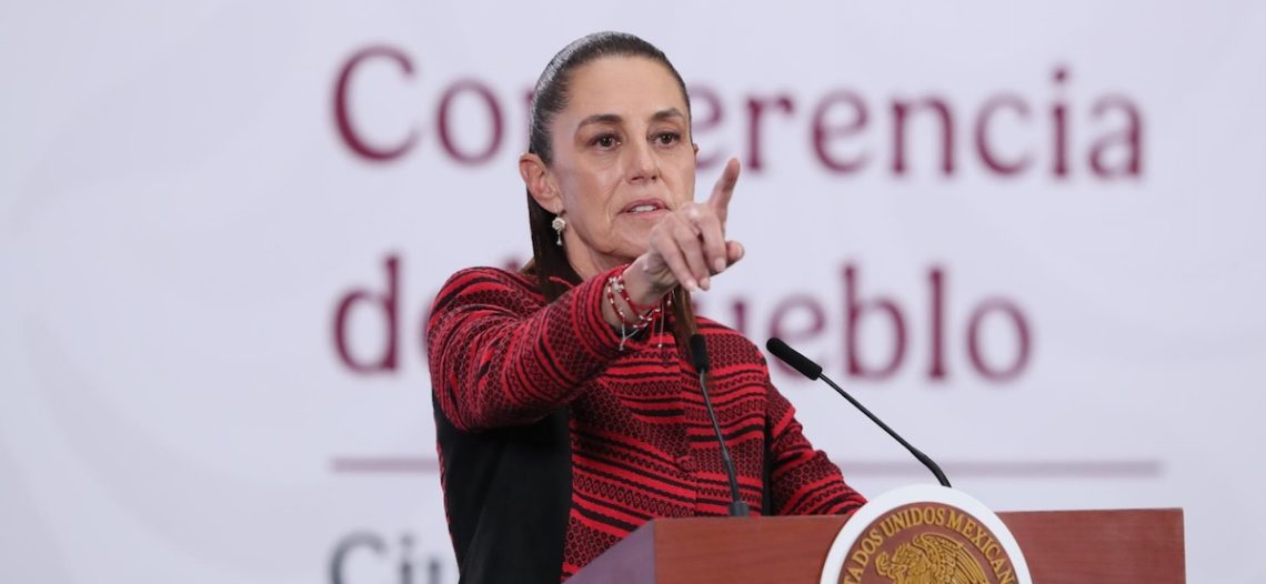 México evalúa envío de petróleo a Cuba; mantendrá apoyo humanitario