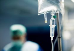 Aumentan a seis las muertes ligadas a sueros vitaminados en Hermosillo