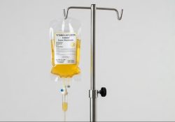 Interviene Secretaría de Salud Federal en caso de sueros vitaminadosm