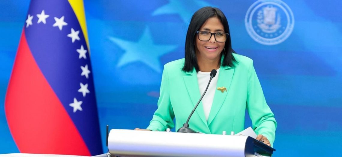 Presidenta de Venezuela anuncia «aumento responsable» a los salarios tras años de congelamiento