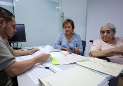 Destaca director del ISSSTE beneficios del servicio universal de salud