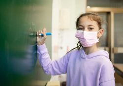 Refuerzan salud escolar con nueva guía de enfermedades prioritarias en Sonora