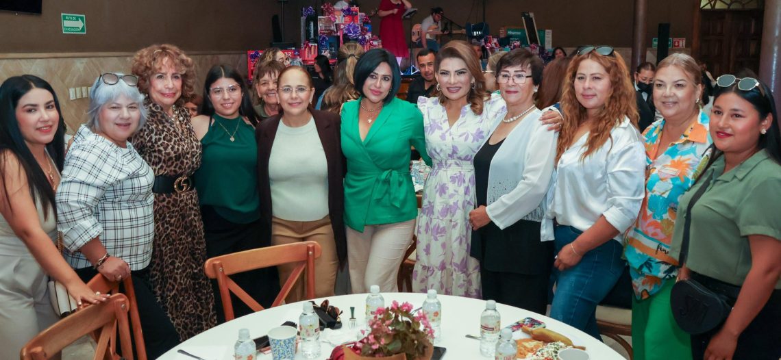 Celebra el Ayuntamiento de Guaymas a madres trabajadoras