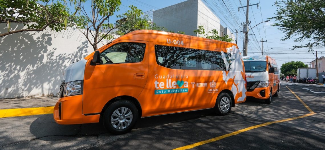 Guadalajara lanza transporte público gratuito y hasta con aire acondicionado
