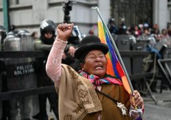 «Esto está llegando al límite», advierte a manifestantes el presidente de Bolivia