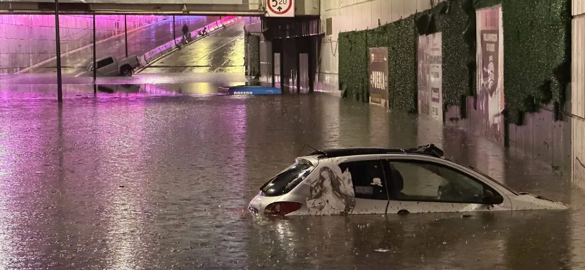 Lluvias en Puebla dejan 16 restaurantes inundados y pérdidas millonarias