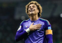 Guillermo Ochoa se despide del futbol profesional tras una histórica carrera
