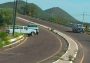 Atiende Tránsito Municipal salida de camino en el puente de acceso a San Carlos 