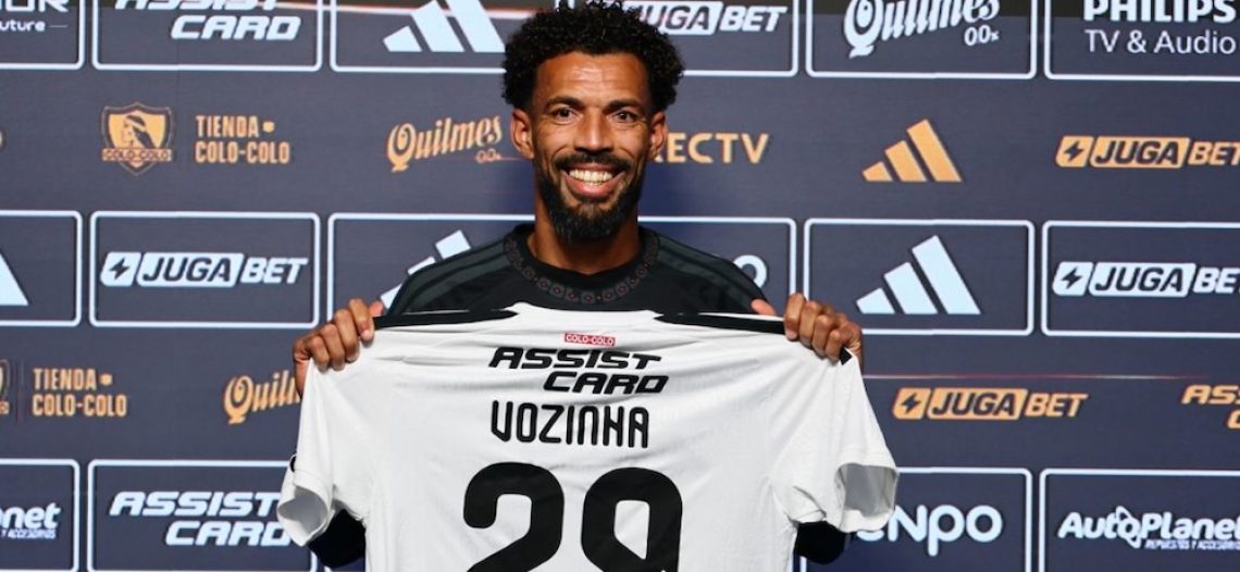 Vozinha es presentado por Colo-Colo tras brillar con Cabo Verde en Mundial