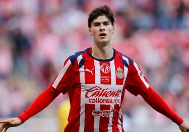 Olympiacos busca fichar a la ‘Hormiga’ González; Chivas analiza la oferta