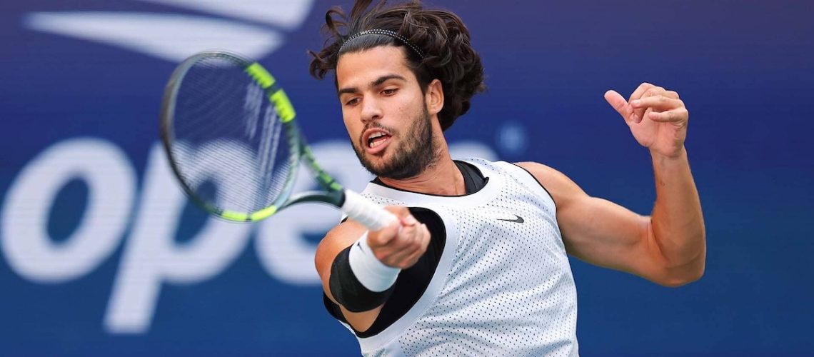 Carlos Alcaraz vence a Tommy Paul y avanza a cuartos del US Open 2026