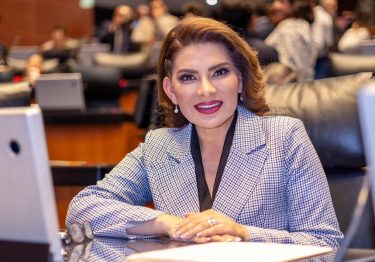 Senado aprueba iniciativa de Lorenia Valles para impulsar empleo de mujeres