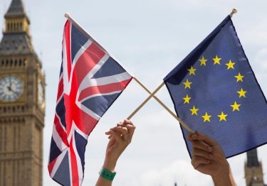 Reino Unido evalúa volver a la Unión Europea tras una década del Brexit