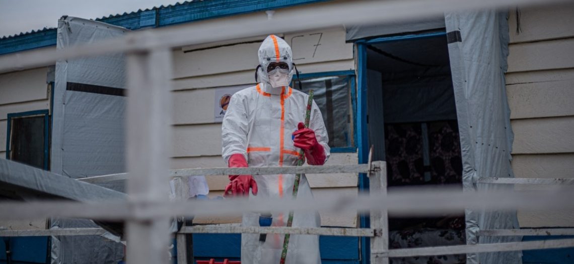 Epidemia de ébola en República Democrática del Congo supera 3 mil muertes