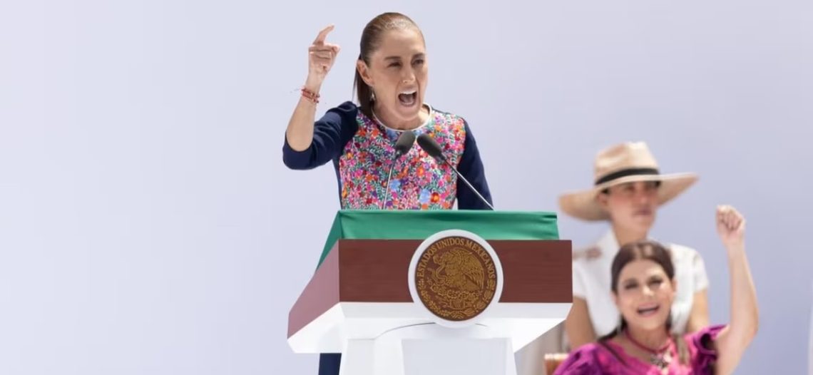 Claudia Sheinbaum rechaza injerencias extranjeras durante mensaje en el Zócalo