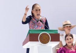 Claudia Sheinbaum rechaza injerencias extranjeras durante mensaje en el Zócalo
