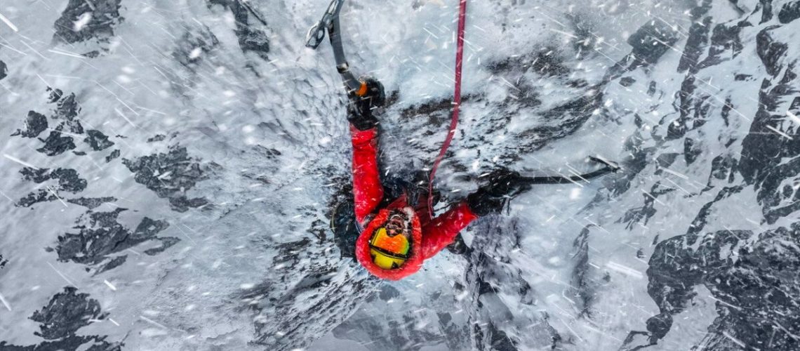 Apple TV+ estrena serie del primer ascenso invernal al peligroso monte K2