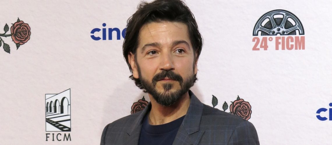 Diego Luna presenta Ceniza en la boca en el Festival de Cine de Morelia