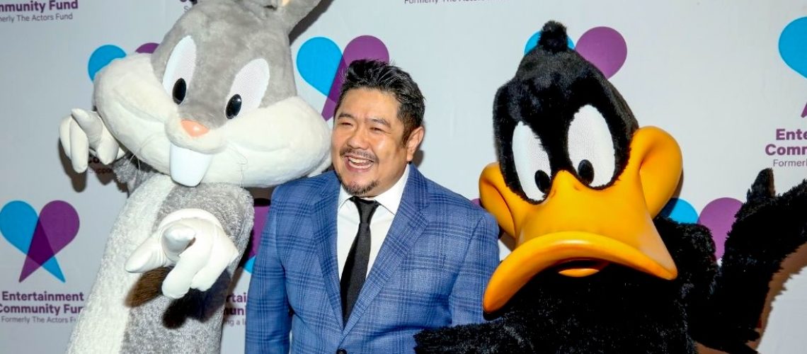 Muere Eric Bauza, actor de voz en inglés de Bugs Bunny y otros Looney Tunes