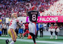 Falcons vence a los 49ers y termina con su invicto en la temporada NFL